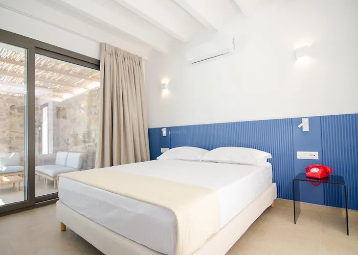 Far Out Camping Beach Club & Resort