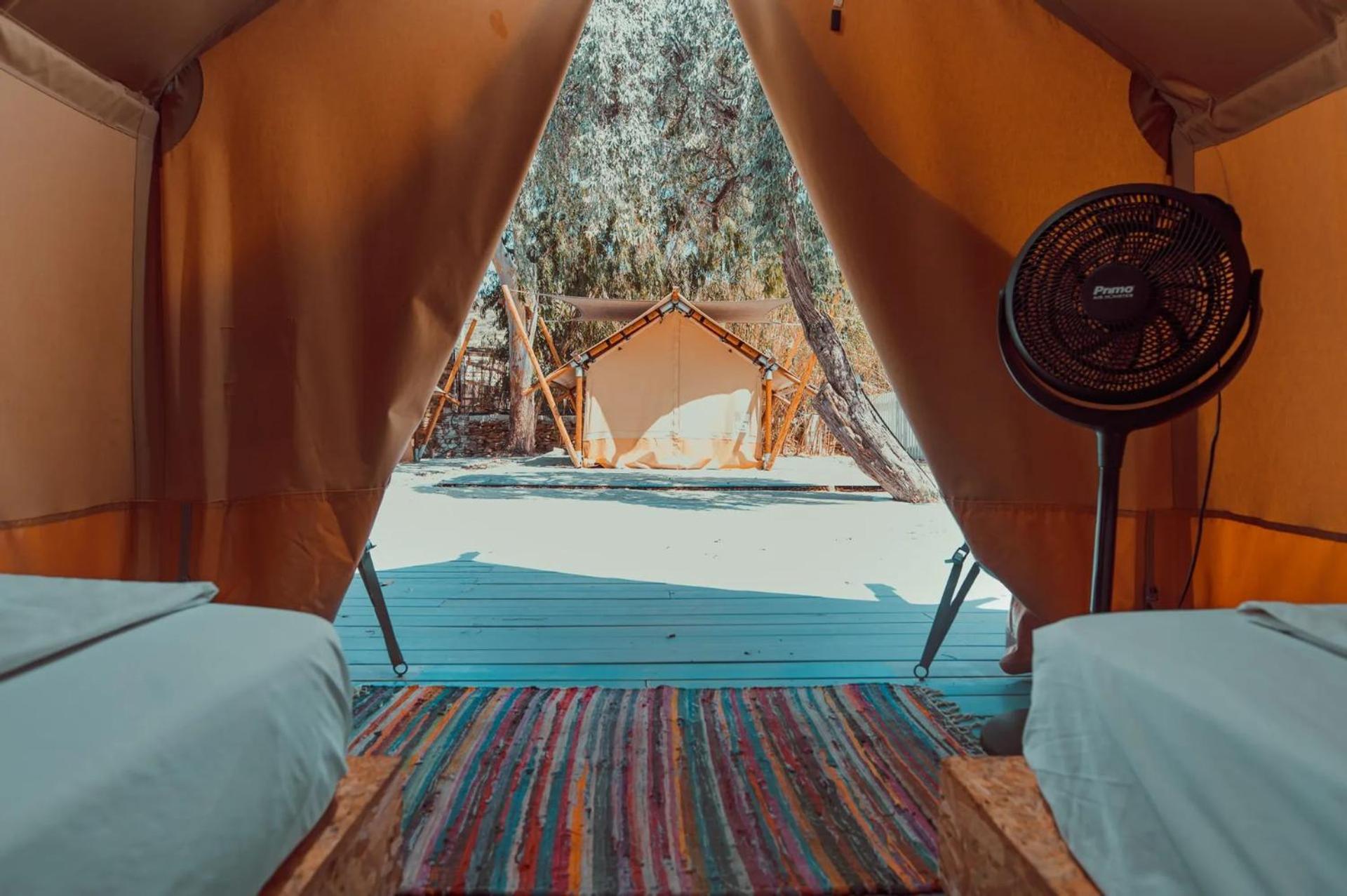 Farout - Beachresort & *
