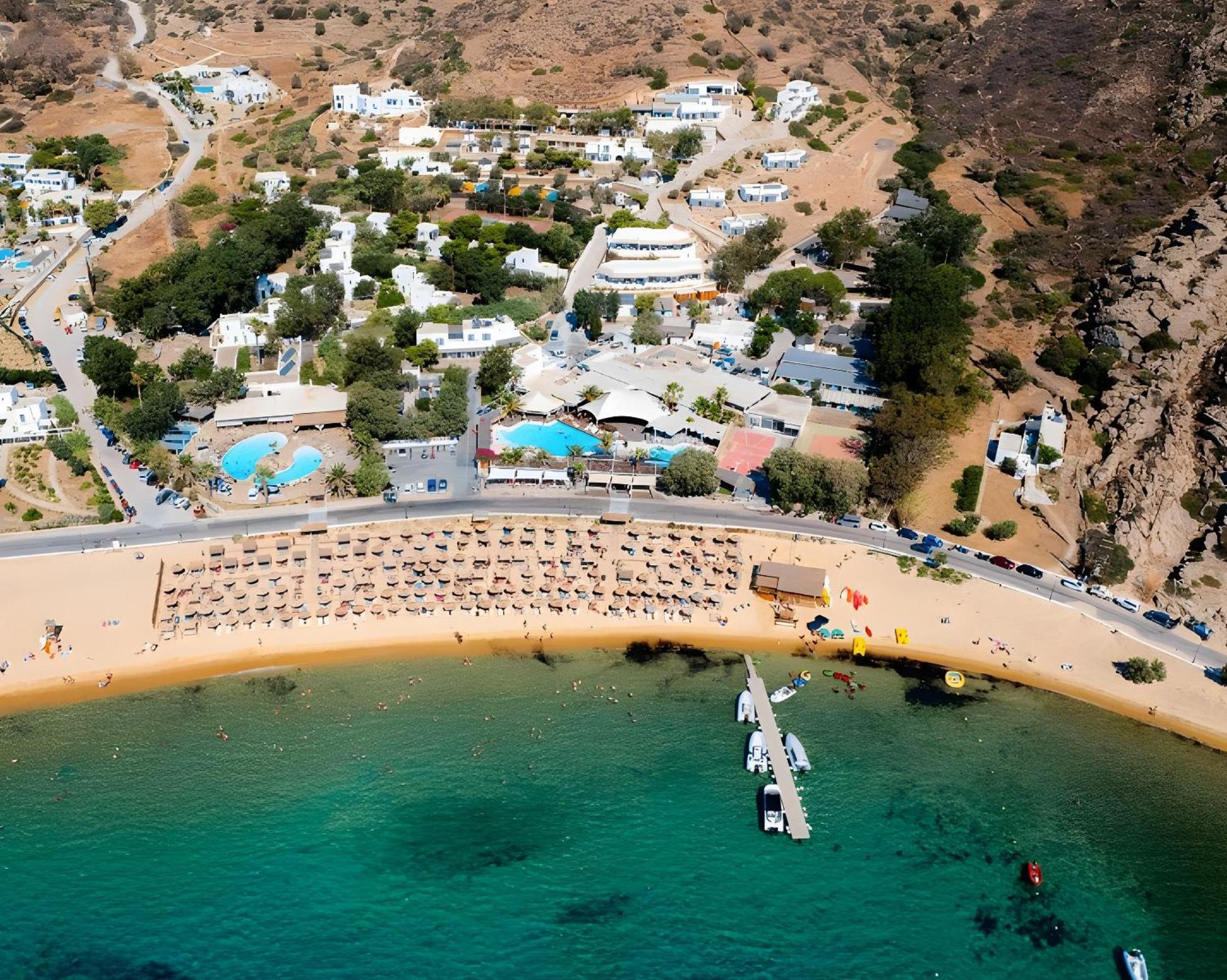 Farout - Beachresort & Campingplatz