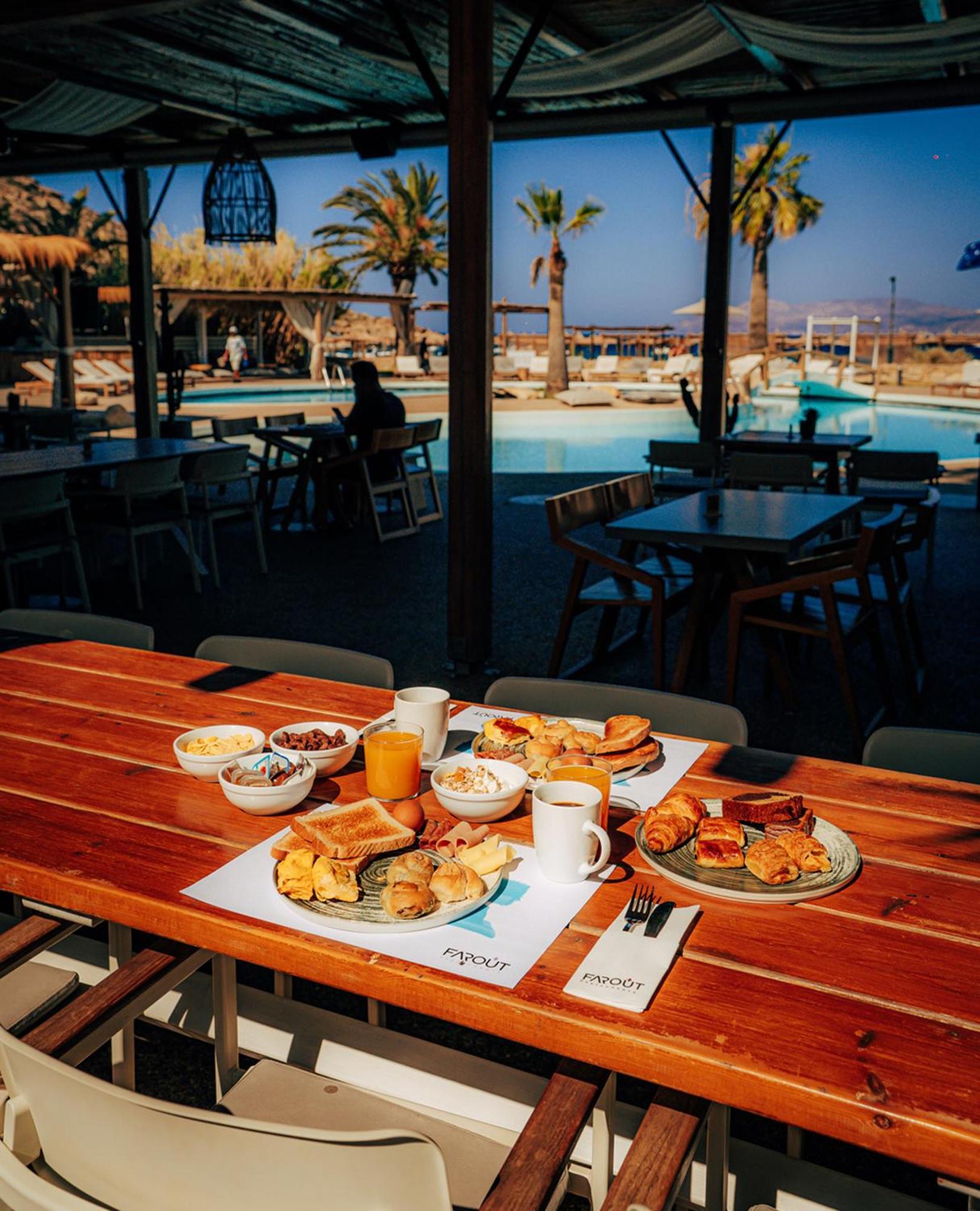 Farout - Beachresort & *