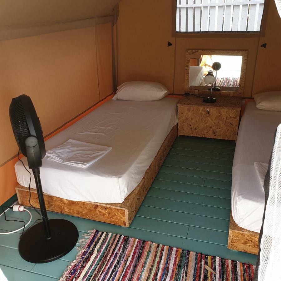 Farout - Beachresort & Campingplatz
